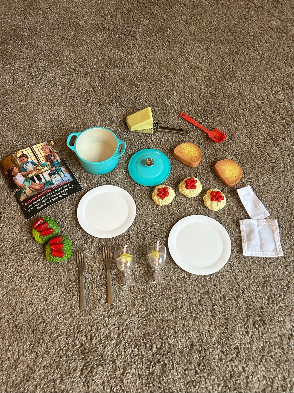 American Girl doll Spaghetti Dinner Set